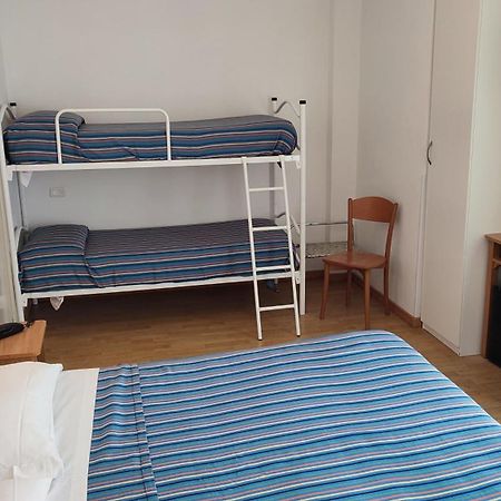 Hotel Mayor Сперлонга Екстериор снимка
